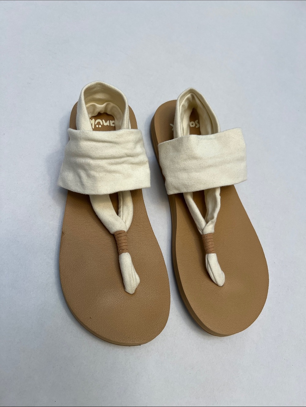 SANUK YOGA SLING SANDALS SIZE 7 TAN & CREAM - Picture 4 of 13